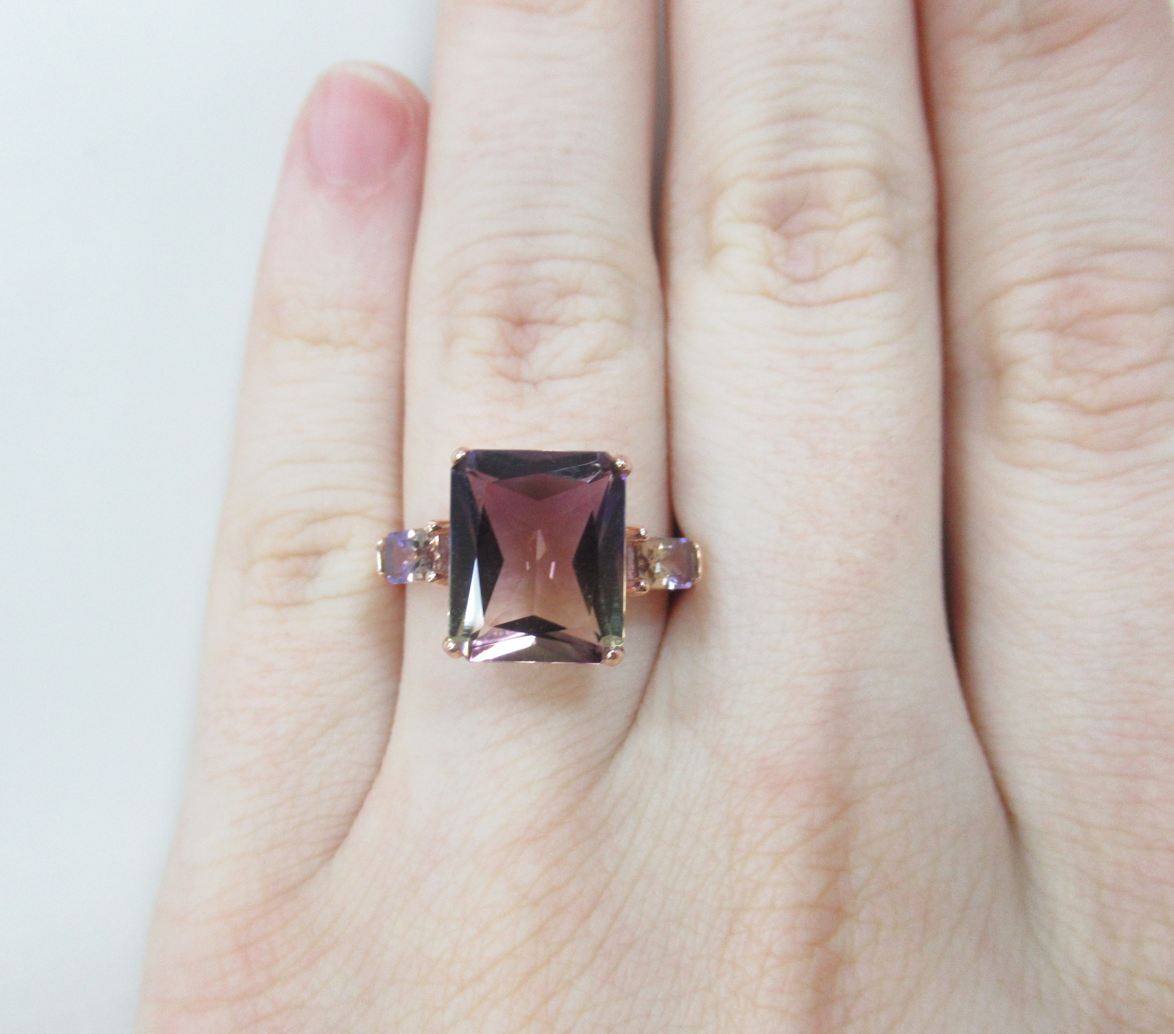 Серебряное кольцо с аметринами